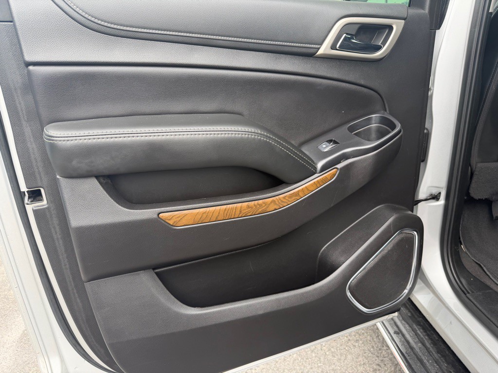 2020 GMC Yukon Image 27