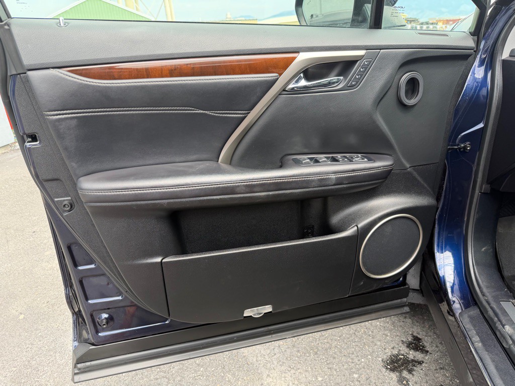 2017 Lexus RX Image 11