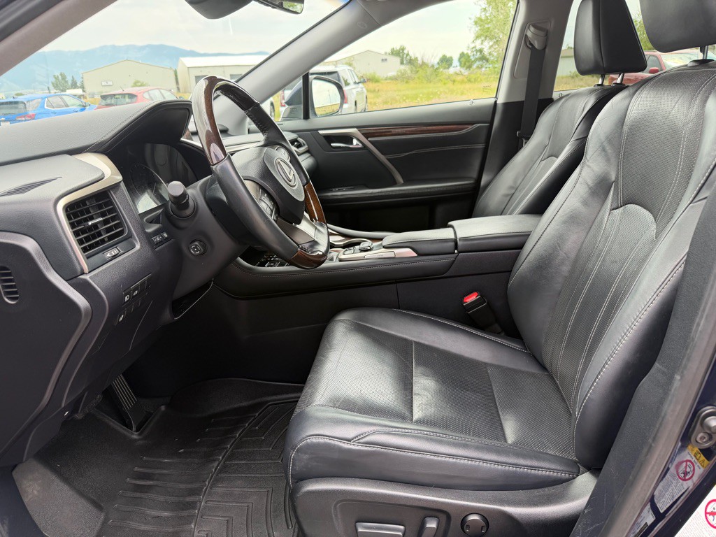 2017 Lexus RX Image 12