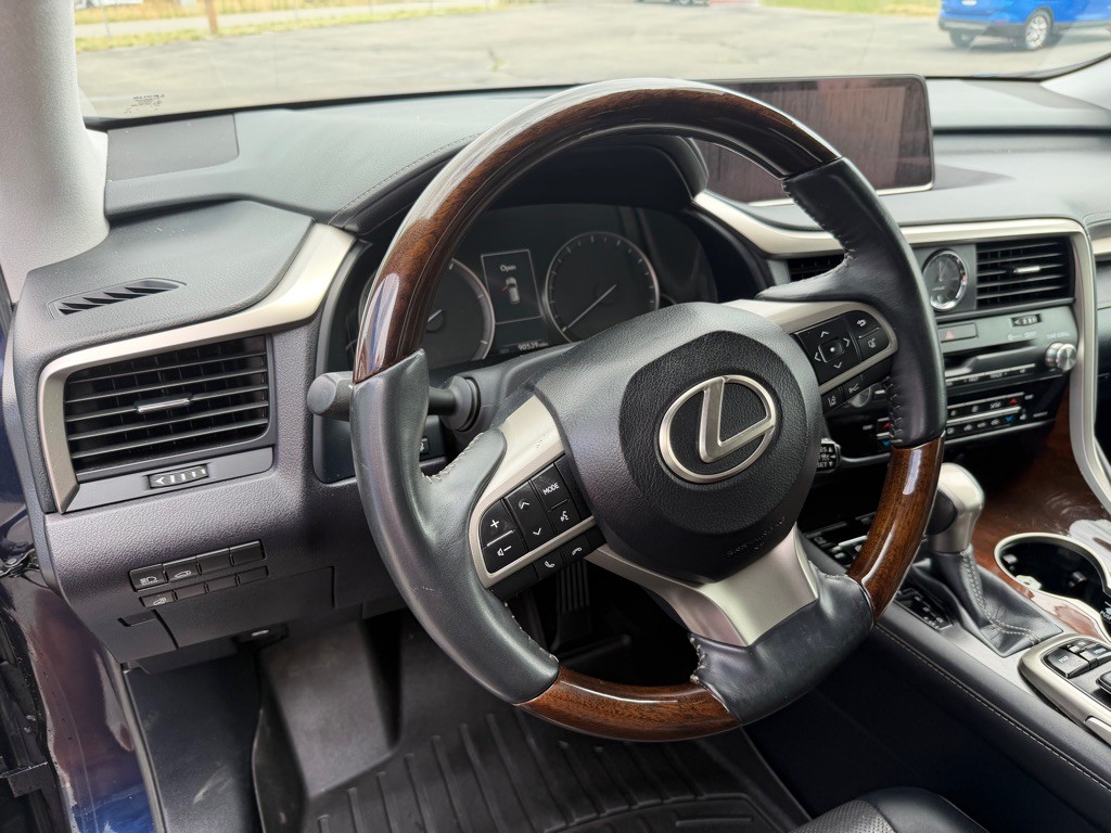 2017 Lexus RX Image 13
