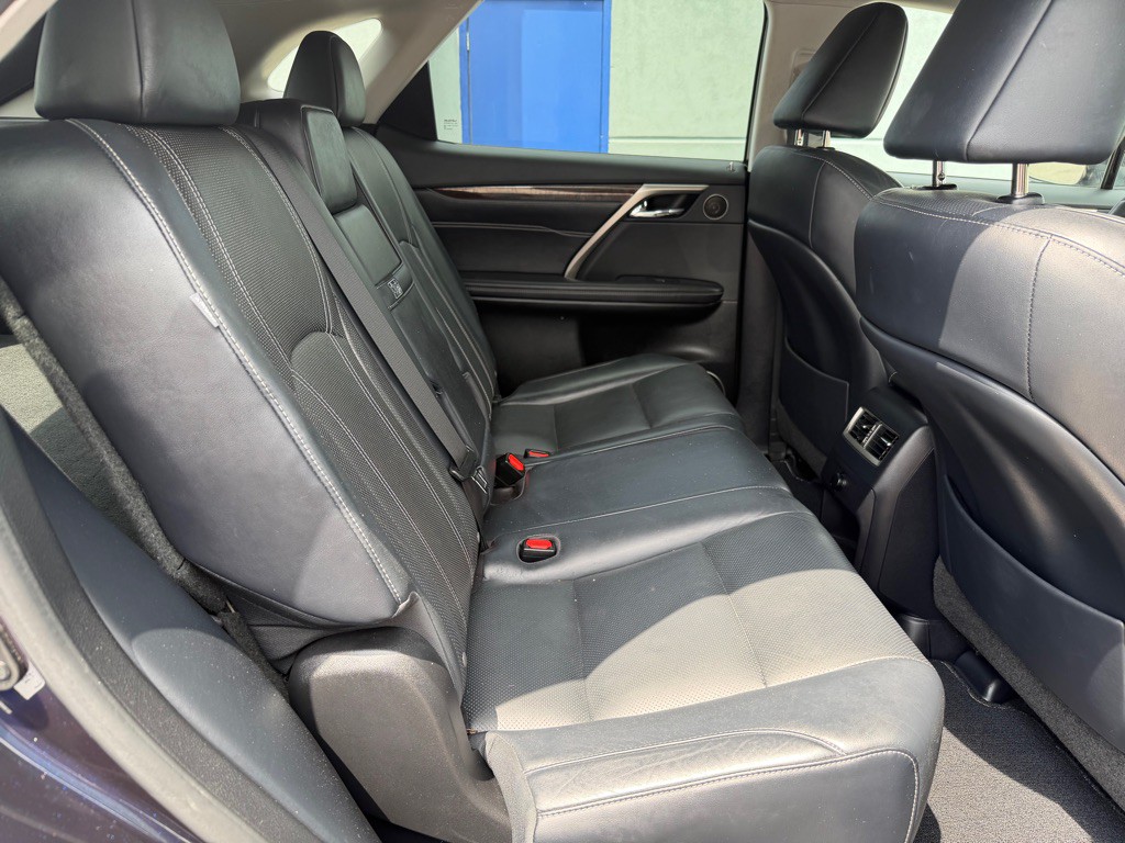 2017 Lexus RX Image 24