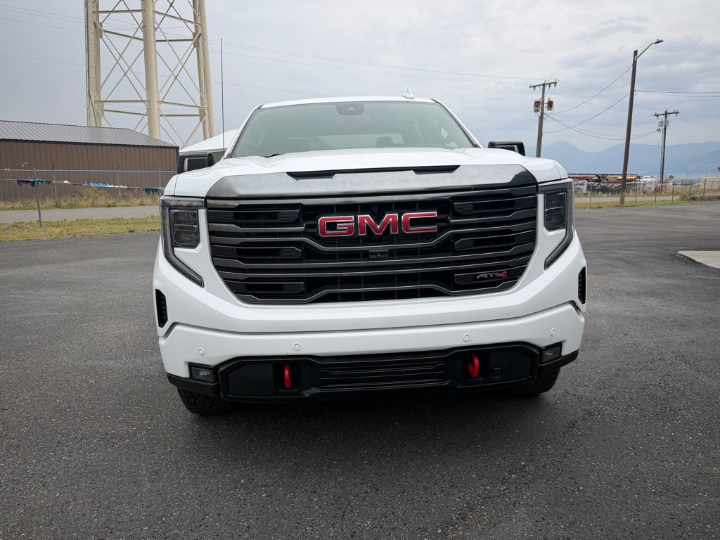 2024 GMC Sierra Image 6