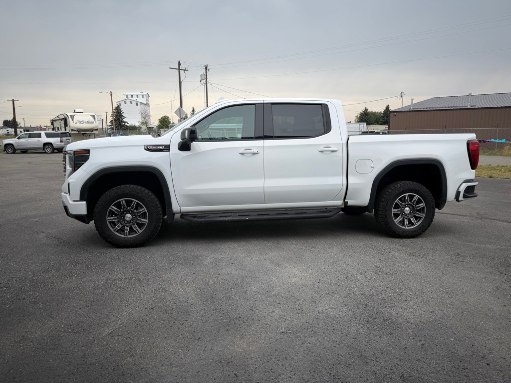 2024 GMC Sierra Image 7