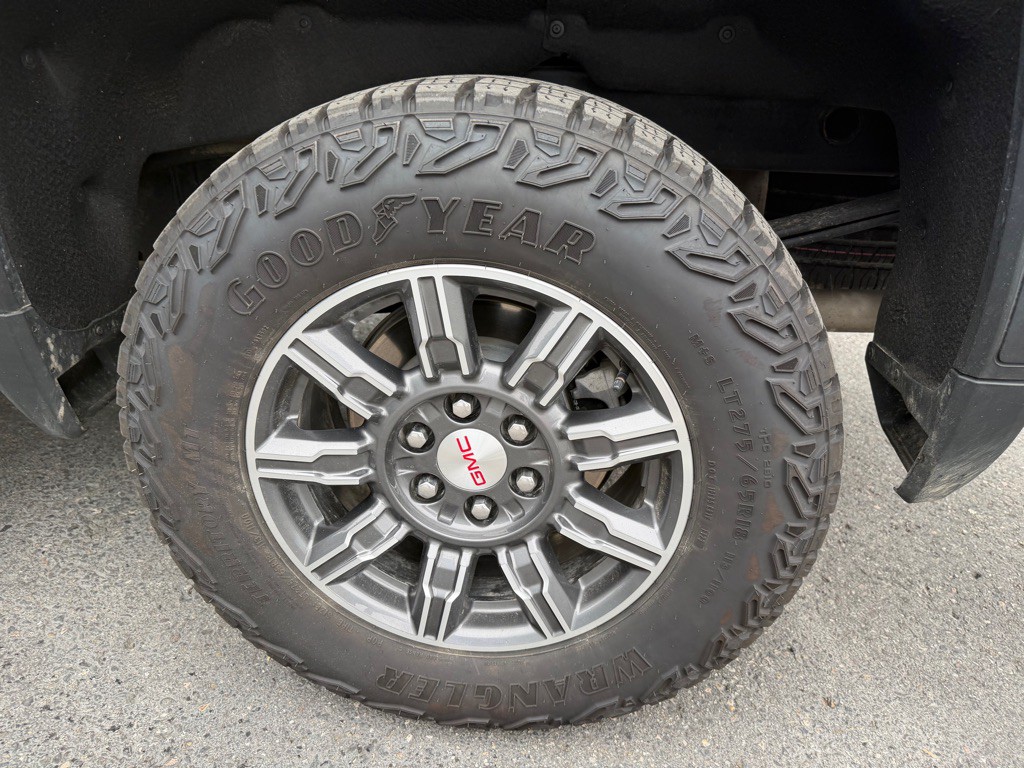 2024 GMC Sierra Image 10