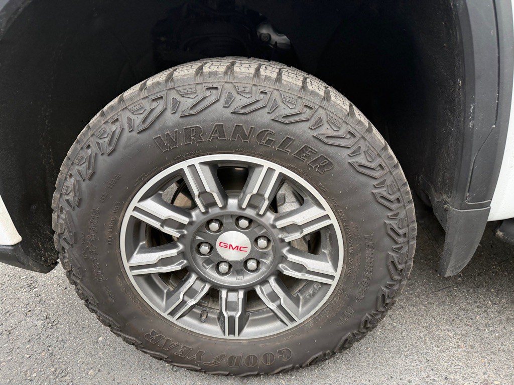 2024 GMC Sierra Image 11