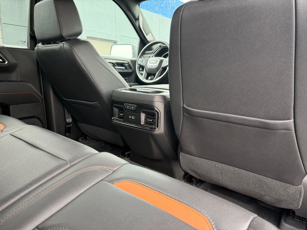 2024 GMC Sierra Image 24