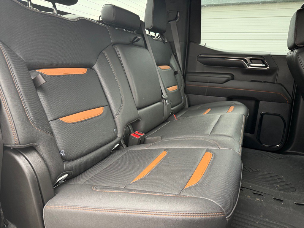 2024 GMC Sierra Image 25