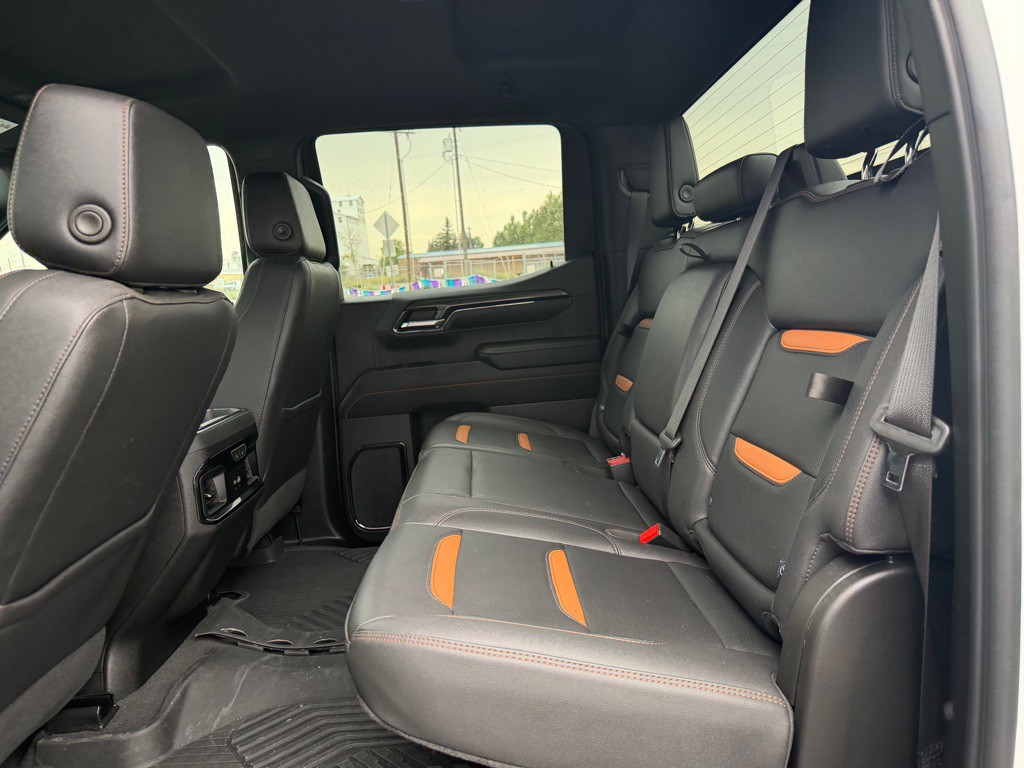 2024 GMC Sierra Image 27