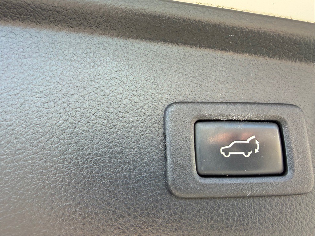 2016 Subaru Forester Image 24