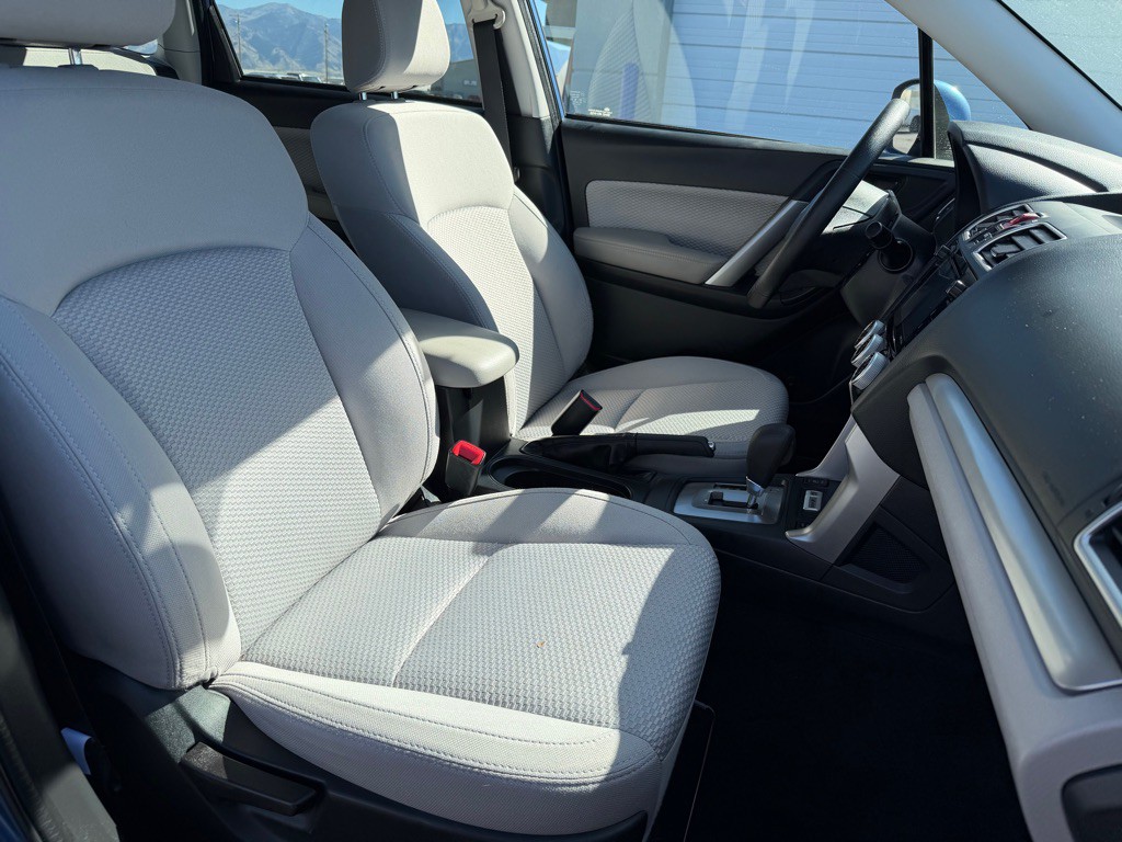 2018 Subaru Forester Image 20