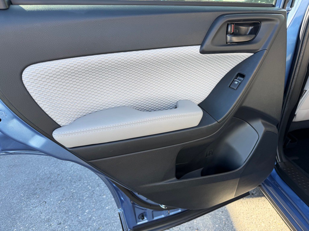 2018 Subaru Forester Image 23