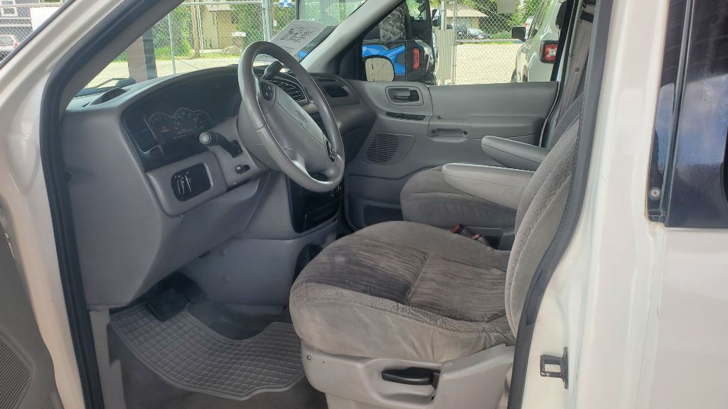 2000 Ford Windstar Image 5