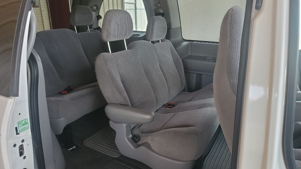 2000 Ford Windstar Image 7
