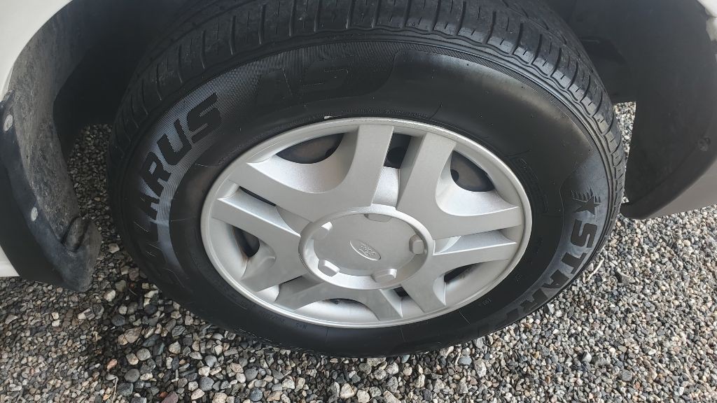2000 Ford Windstar Image 9