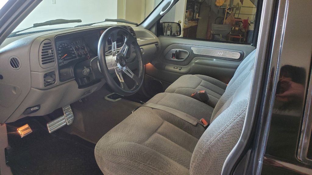 1995 Chevrolet C/K Image 7