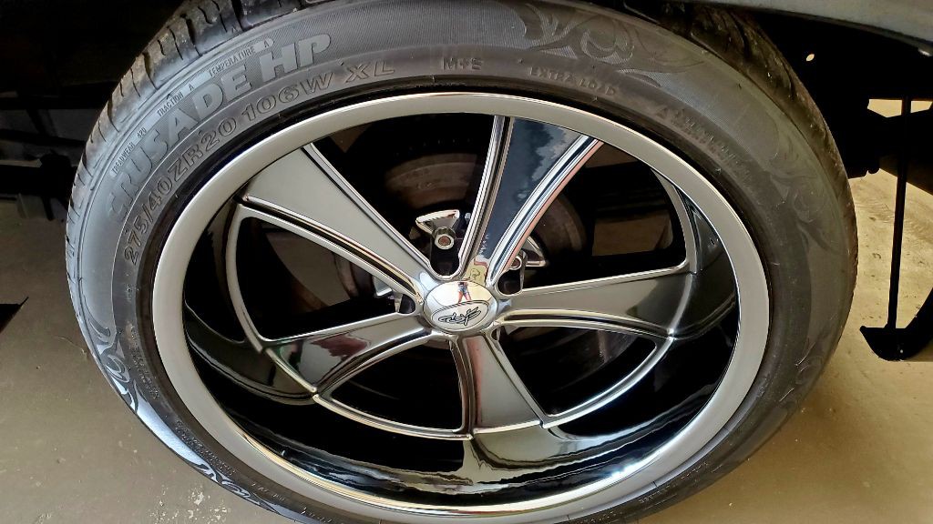 1995 Chevrolet C/K Image 12