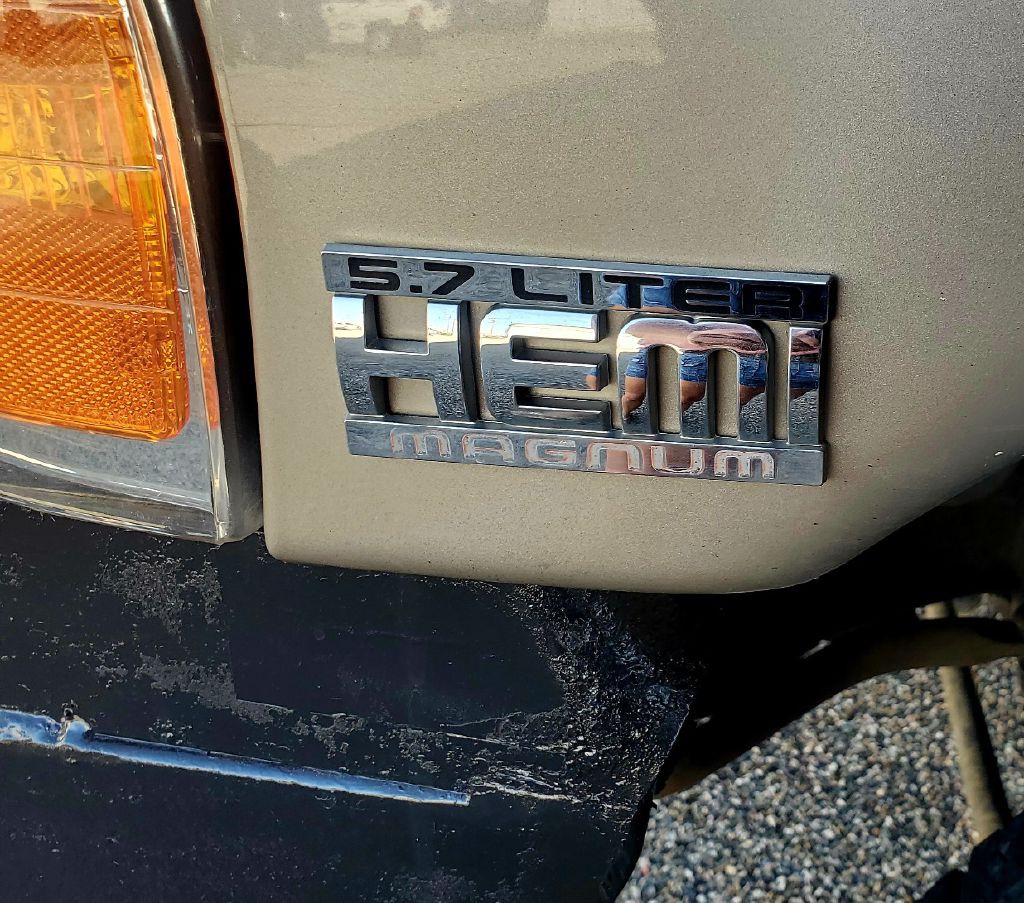 2005 Dodge Ram 2500 Image 8