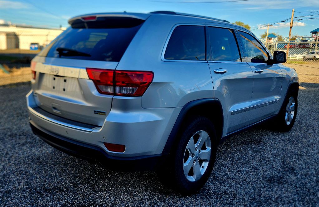 2013 Jeep Grand Cherokee Image 3
