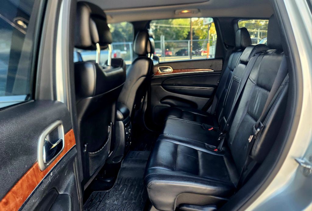 2013 Jeep Grand Cherokee Image 8