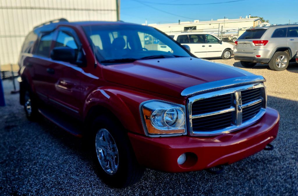 2005 Dodge Durango Image 2