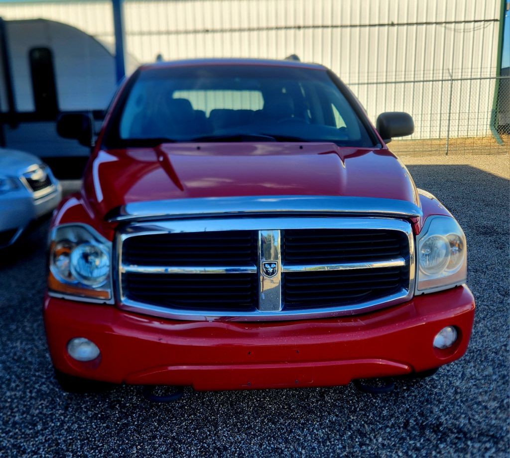 2005 Dodge Durango Image 4