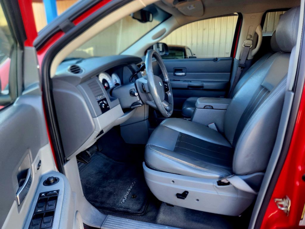 2005 Dodge Durango Image 7
