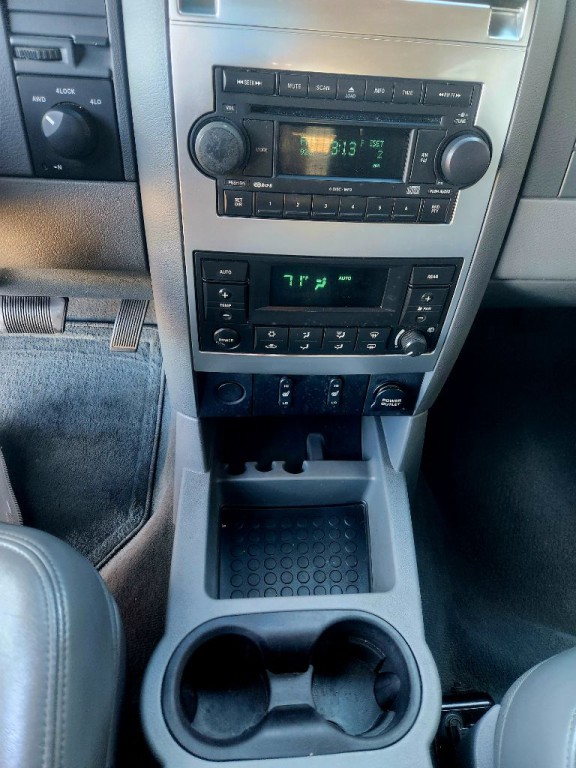 2005 Dodge Durango Image 11
