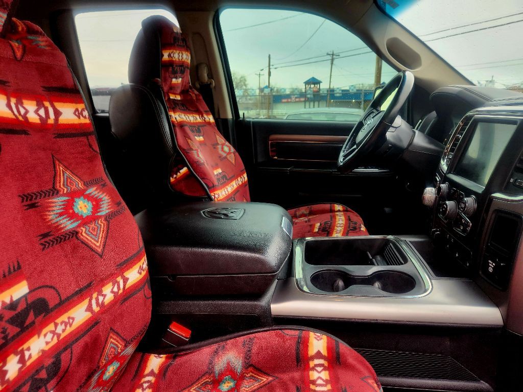 2016 RAM 1500 Image 9