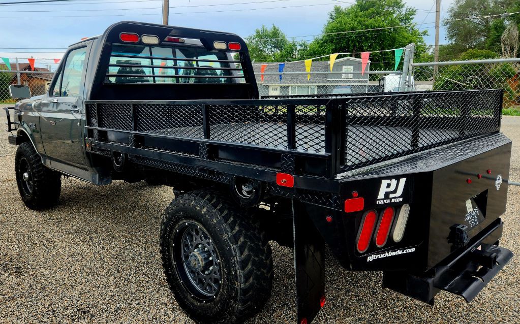1997 Ford F-350 Image 3