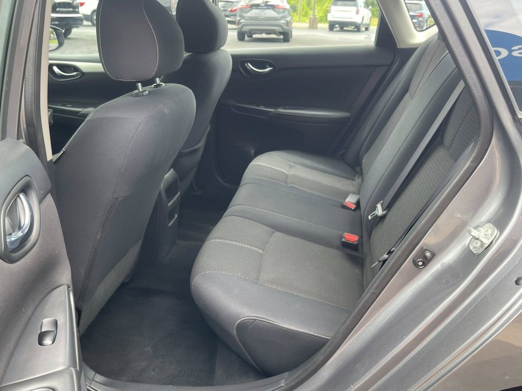 2017 Nissan Sentra Image 15