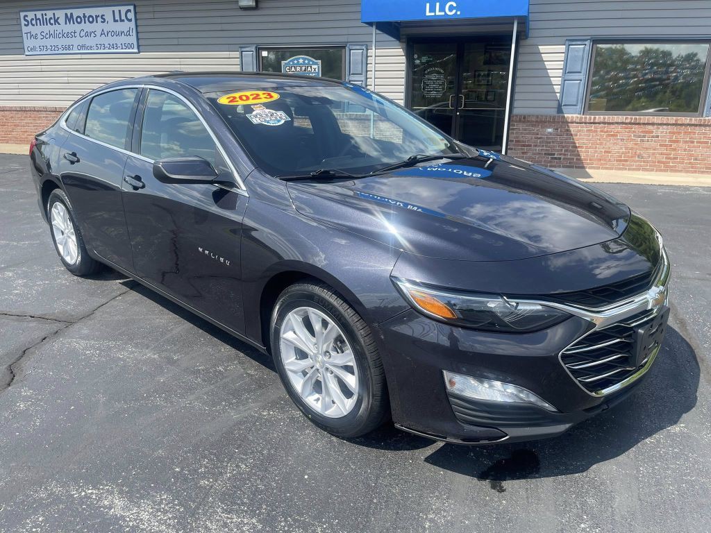 2023 Chevrolet Malibu Image 1