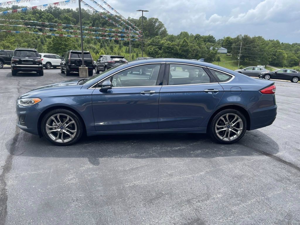 2019 Ford Fusion Image 4