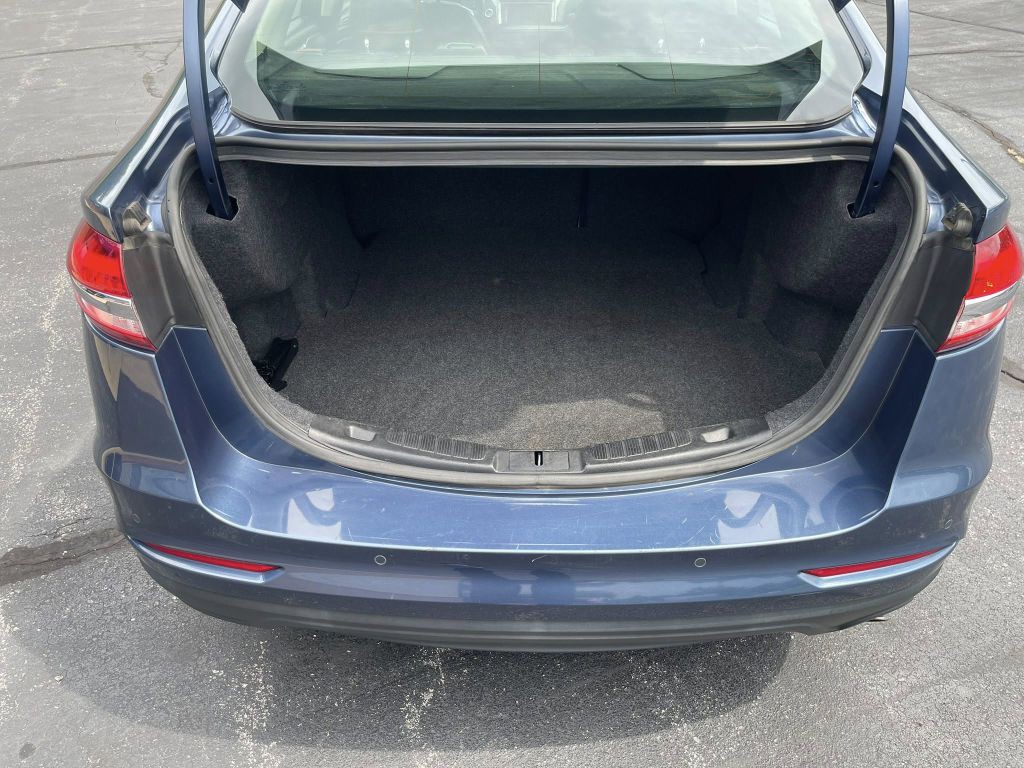 2019 Ford Fusion Image 13