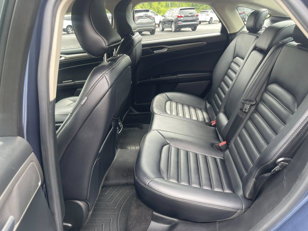 2019 Ford Fusion Image 15