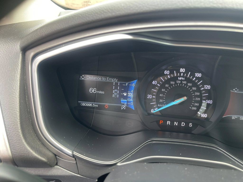 2019 Ford Fusion Image 19
