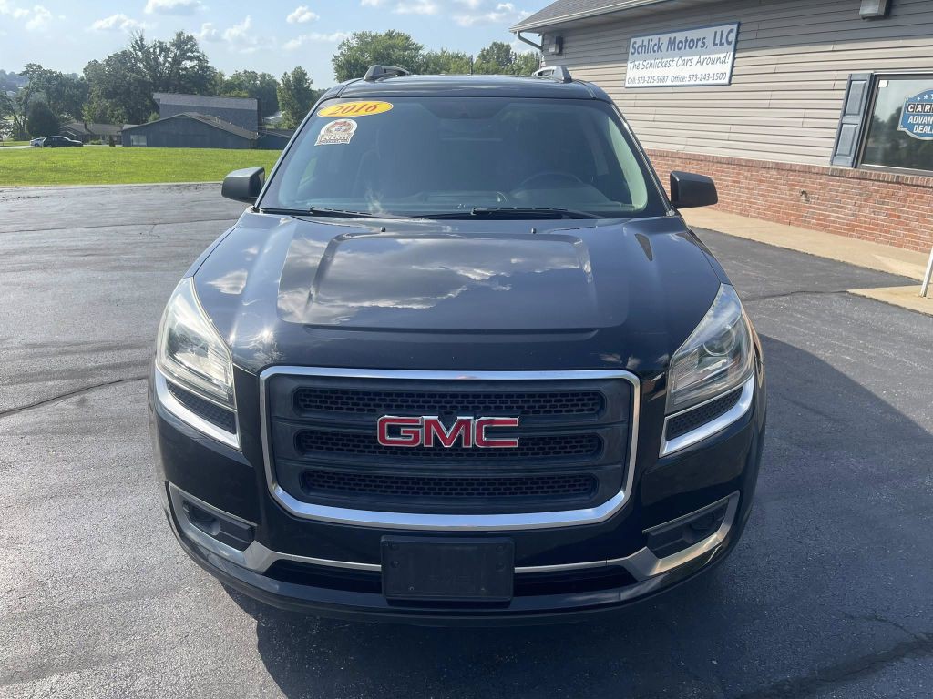 2016 GMC Acadia Image 2