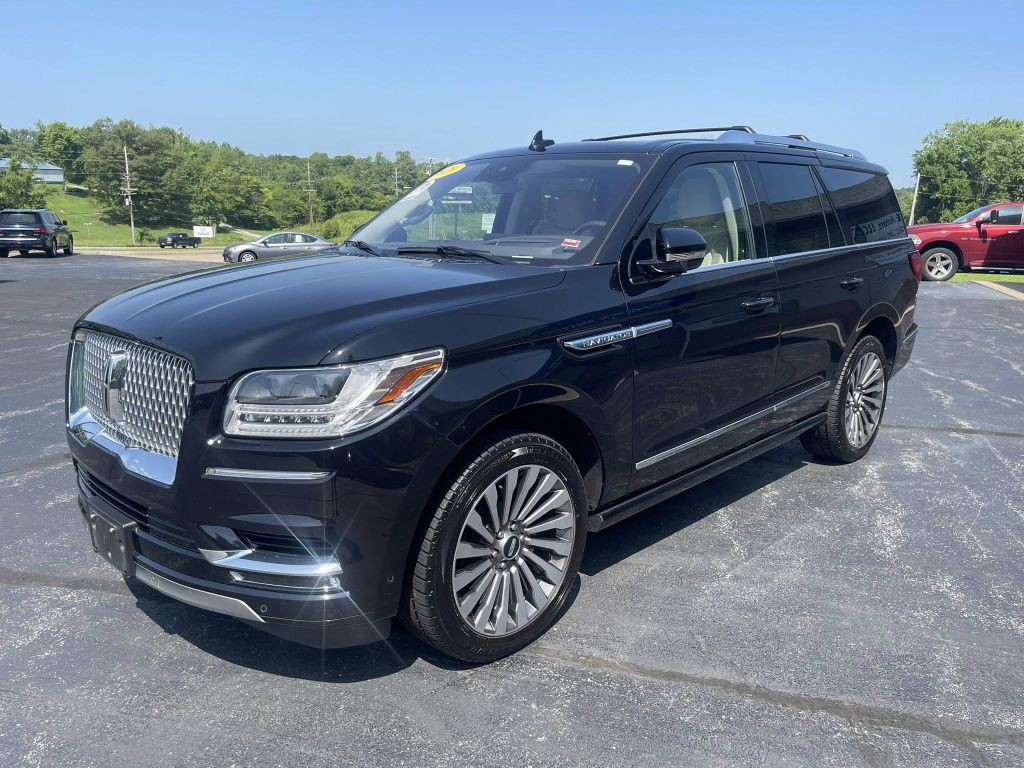 2020 Lincoln Navigator Image 3