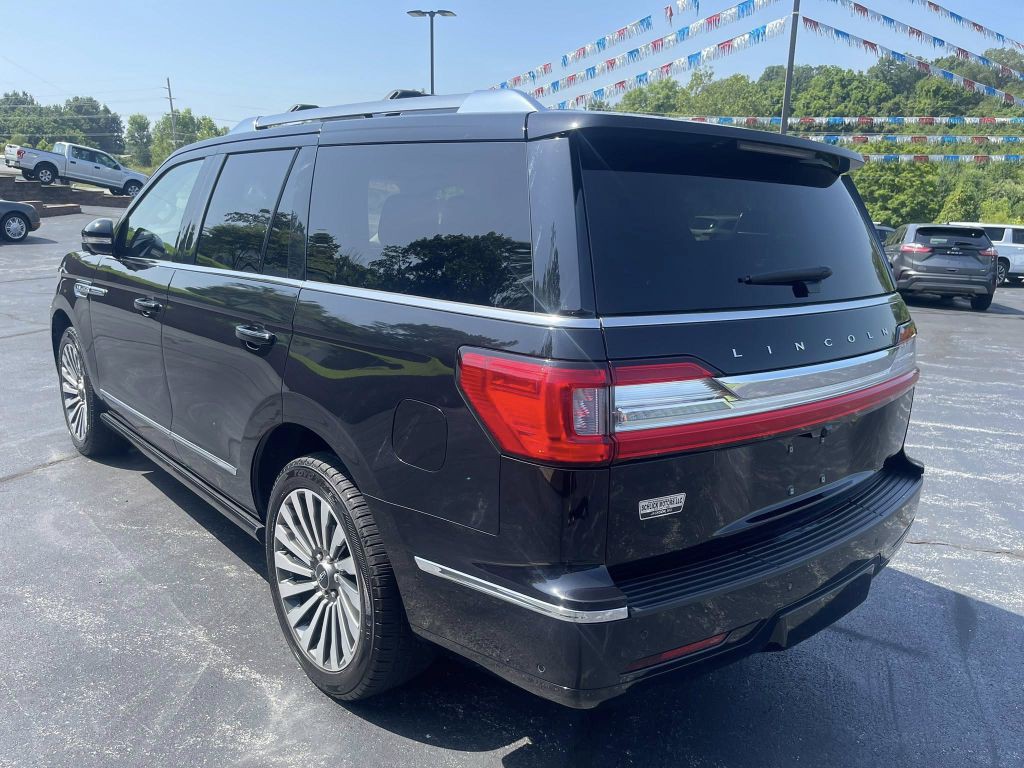 2020 Lincoln Navigator Image 5