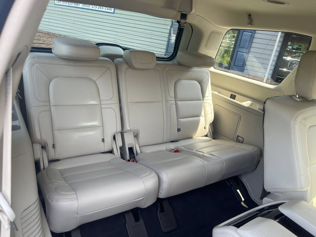 2020 Lincoln Navigator Image 13
