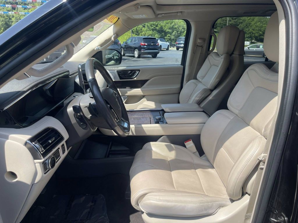 2020 Lincoln Navigator Image 19