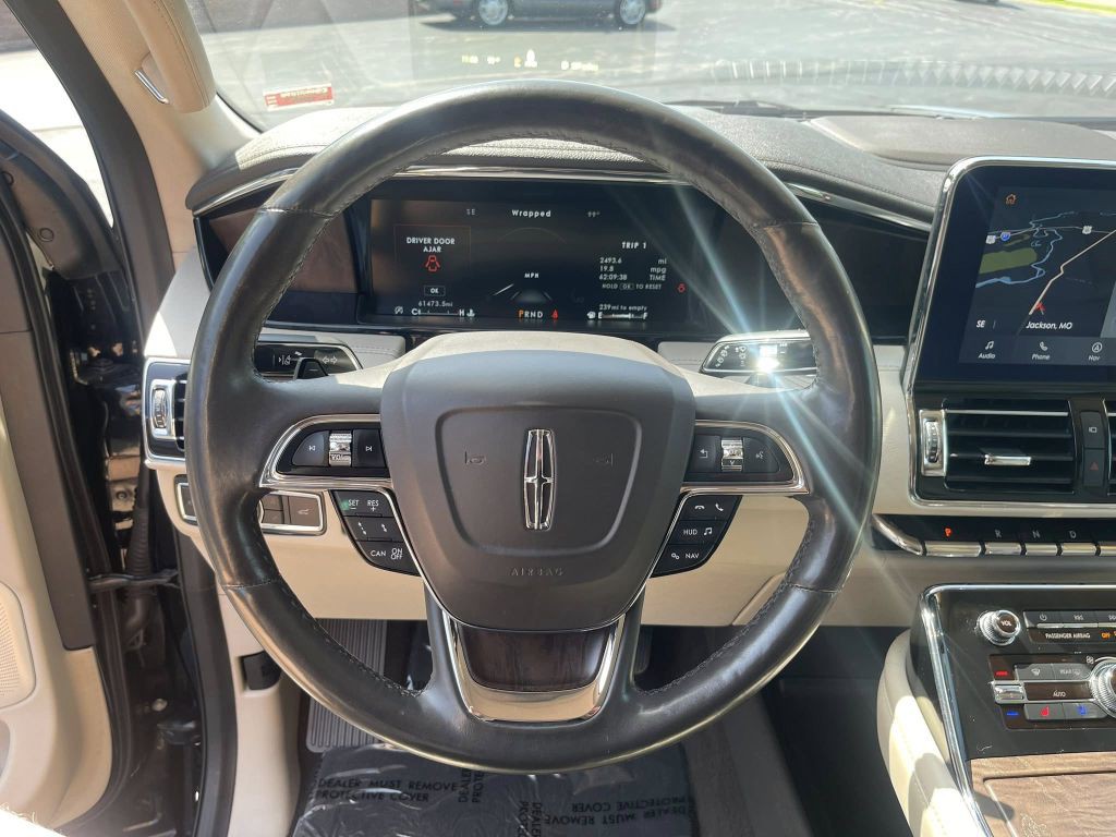 2020 Lincoln Navigator Image 20