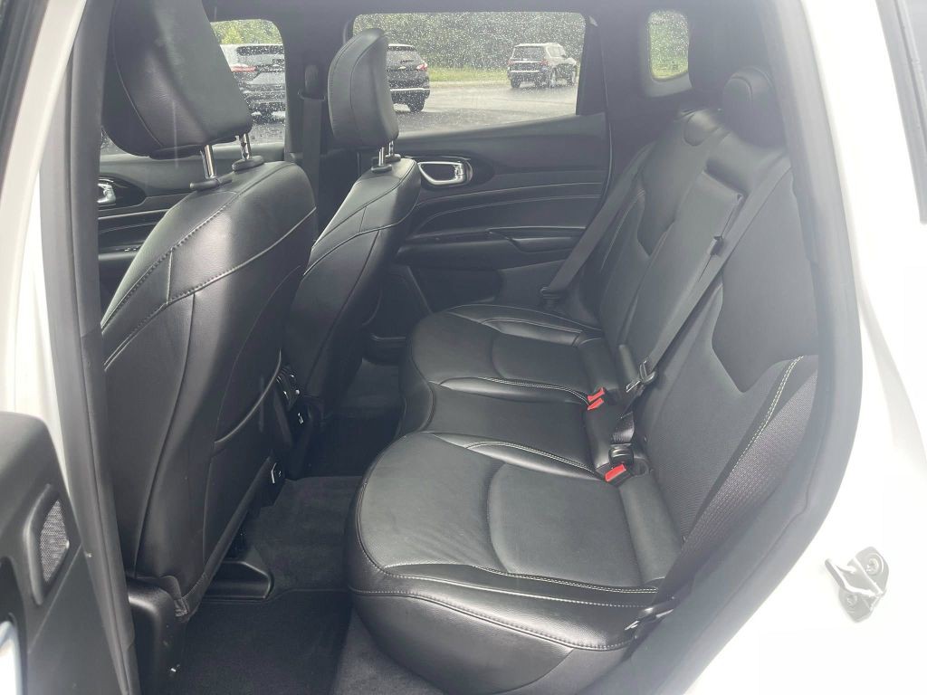 2023 Jeep Compass Image 15