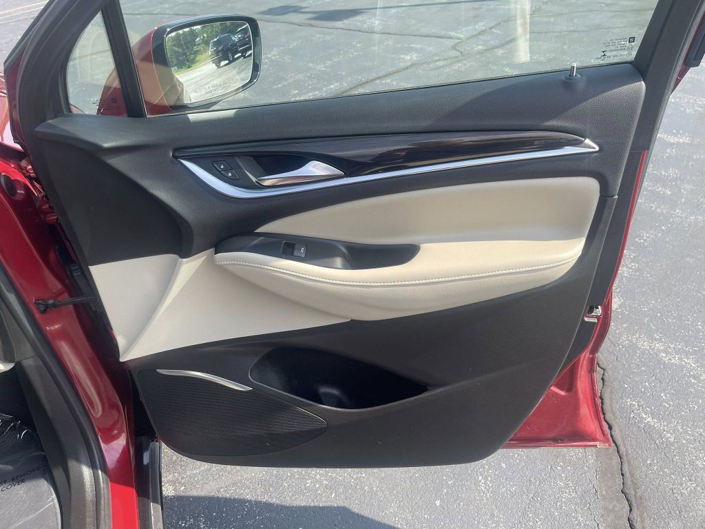 2021 Buick Enclave Image 9