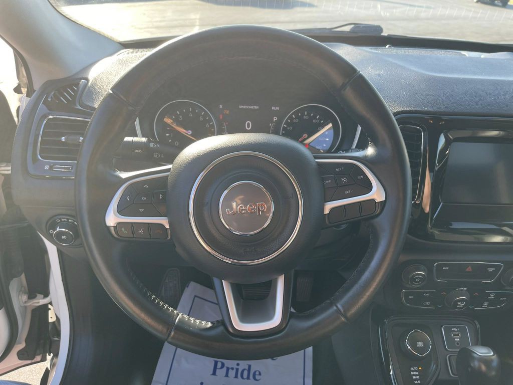 2019 Jeep Compass Image 18