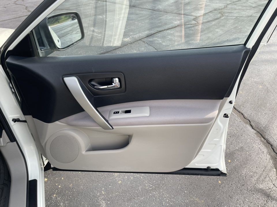 2008 Nissan Rogue Image 9