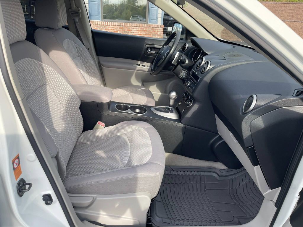 2008 Nissan Rogue Image 10