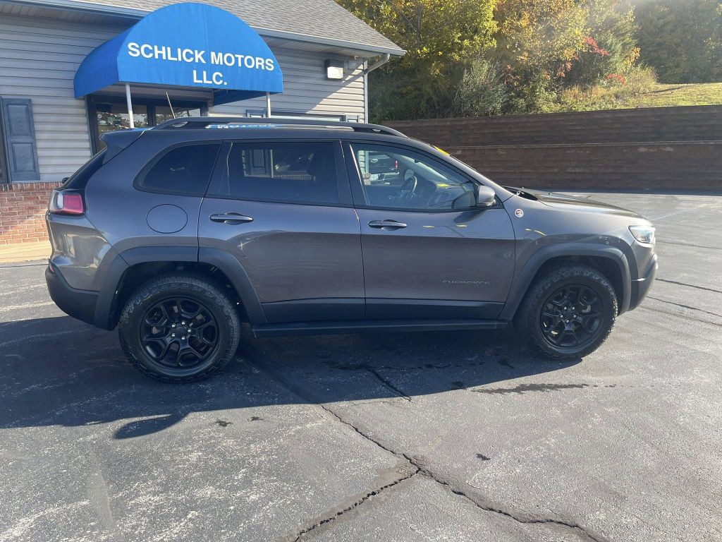 2019 Jeep Cherokee Image 8