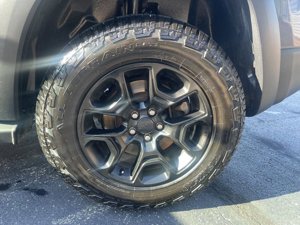 2019 Jeep Cherokee Image 23