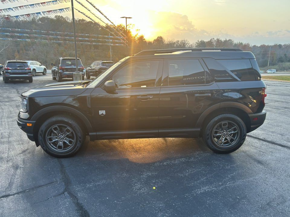 2021 Ford Bronco Image 4