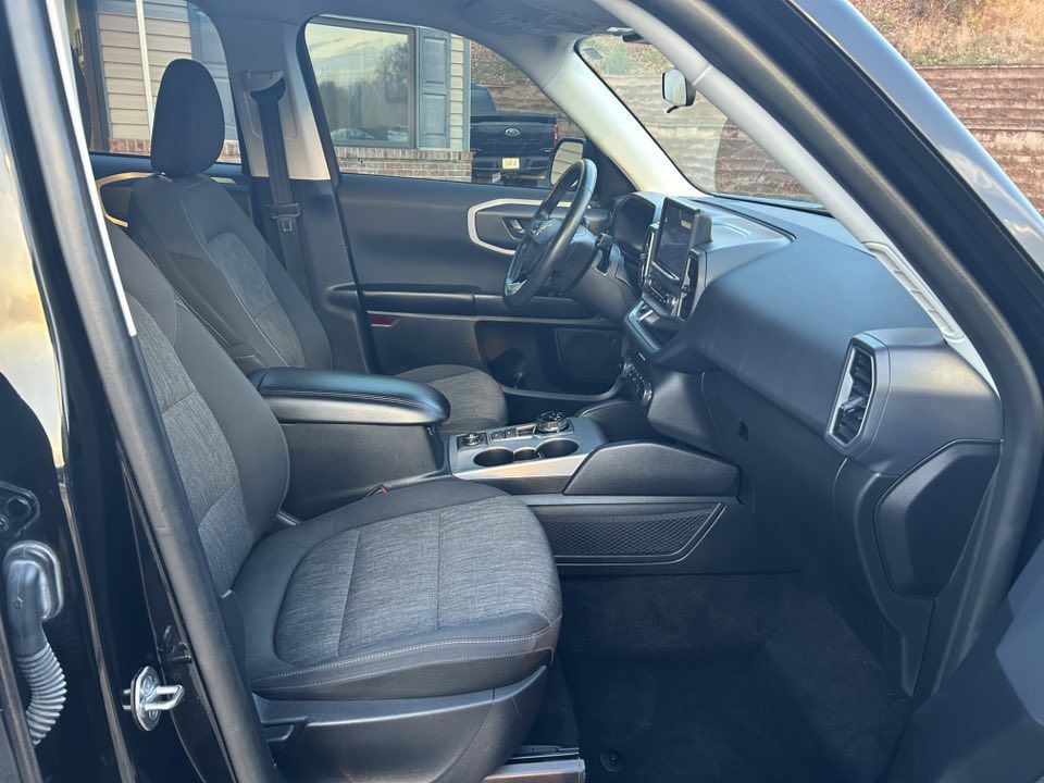 2021 Ford Bronco Image 10